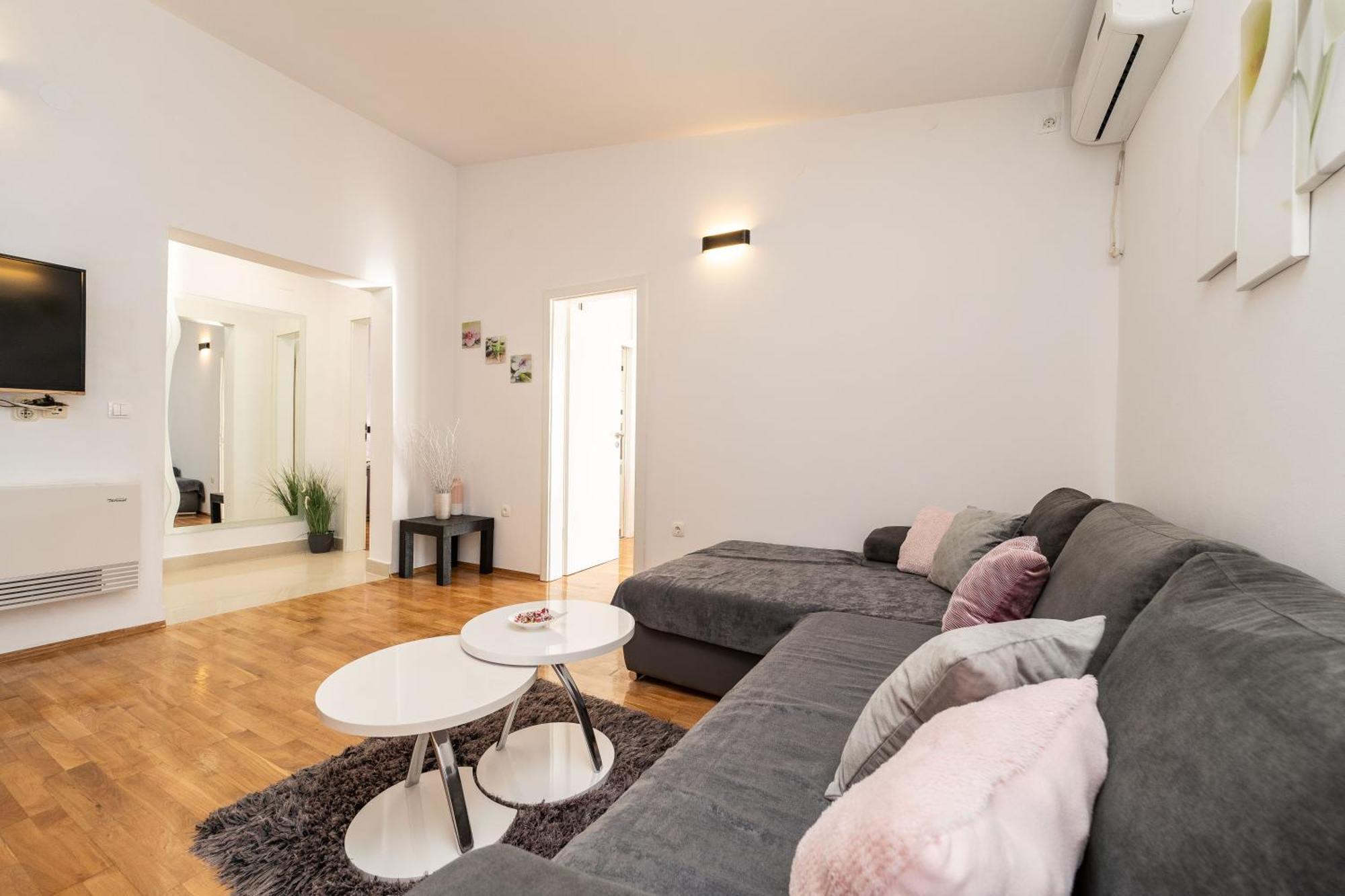 Apartments Dalmatia (Adults Only) بريفلاكا المظهر الخارجي الصورة