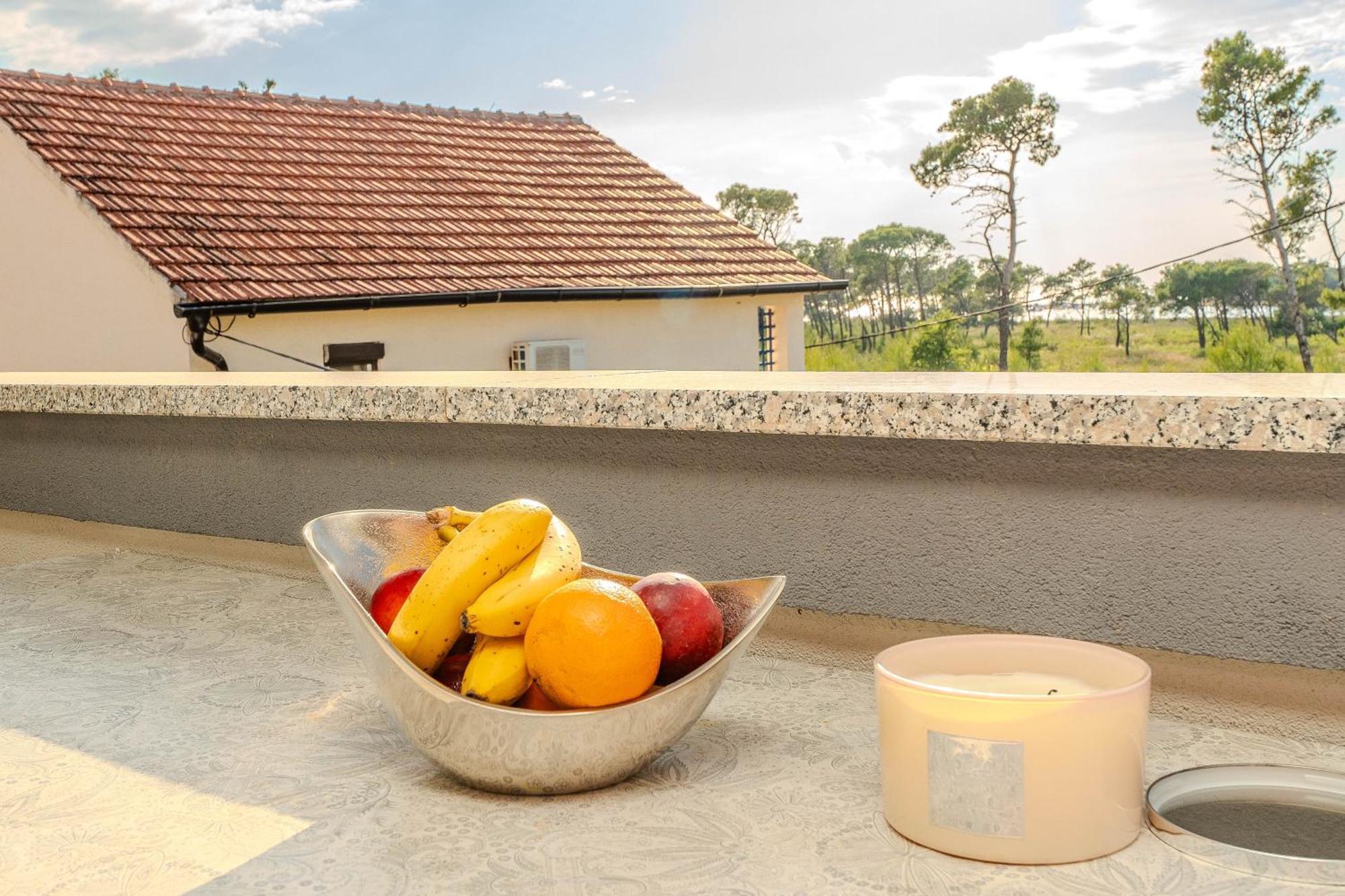 Apartments Dalmatia (Adults Only) بريفلاكا المظهر الخارجي الصورة
