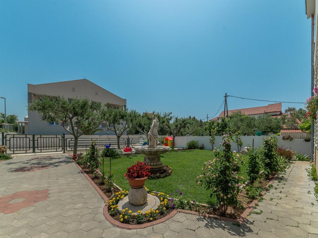 Apartments Dalmatia (Adults Only) بريفلاكا المظهر الخارجي الصورة